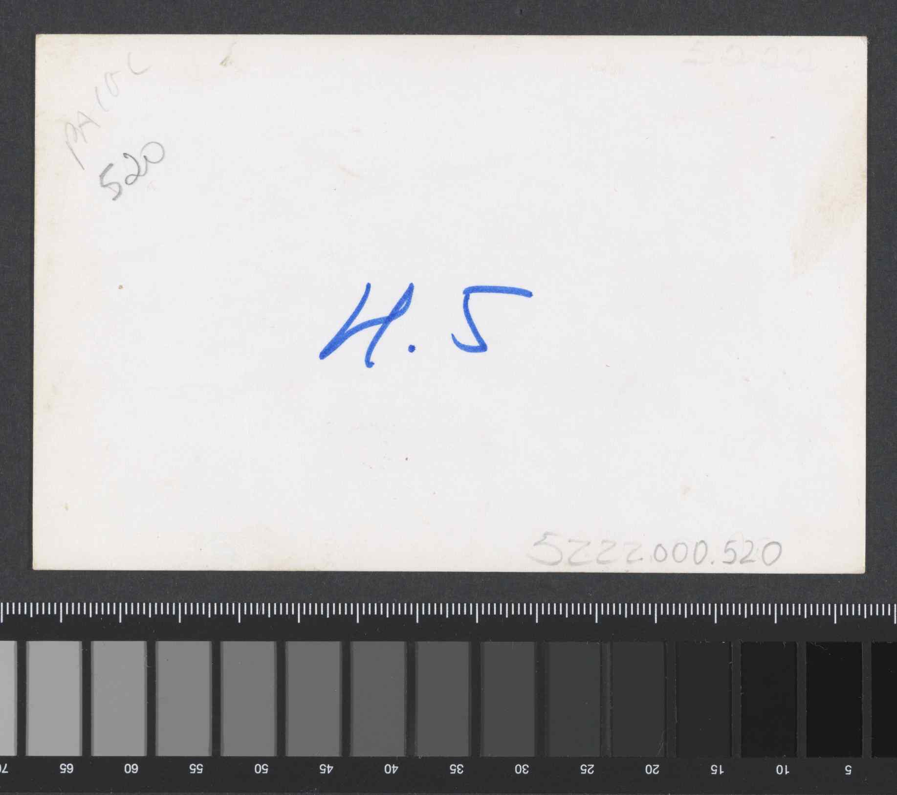05222.000.520- pag.3