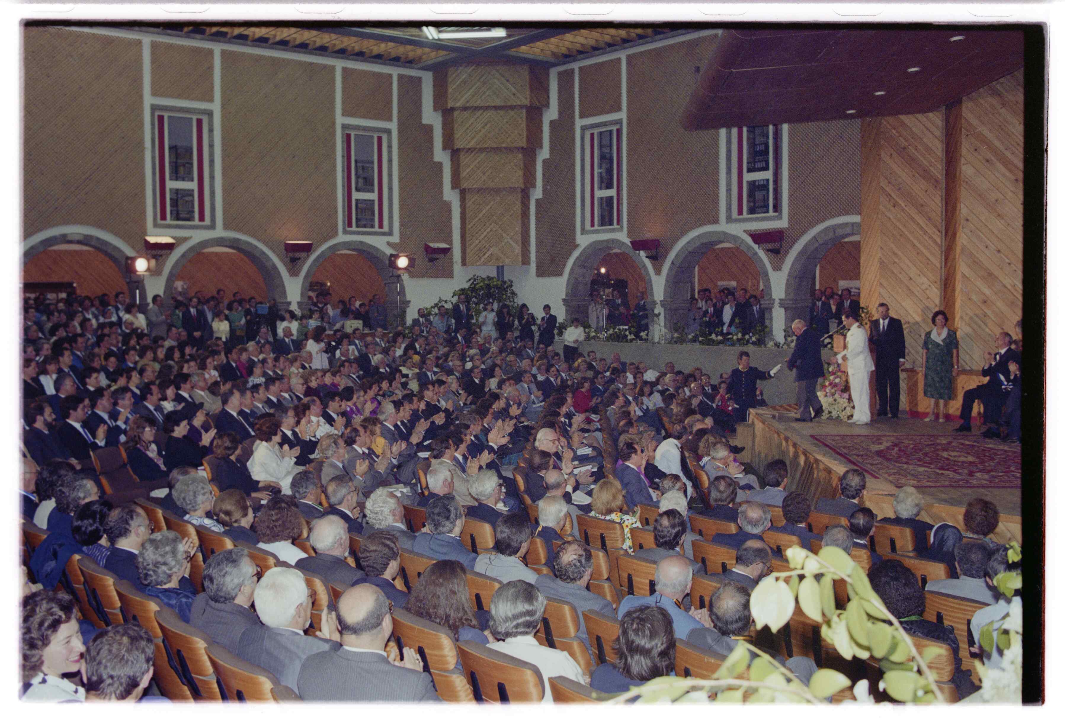 06419.081.032- pag.1