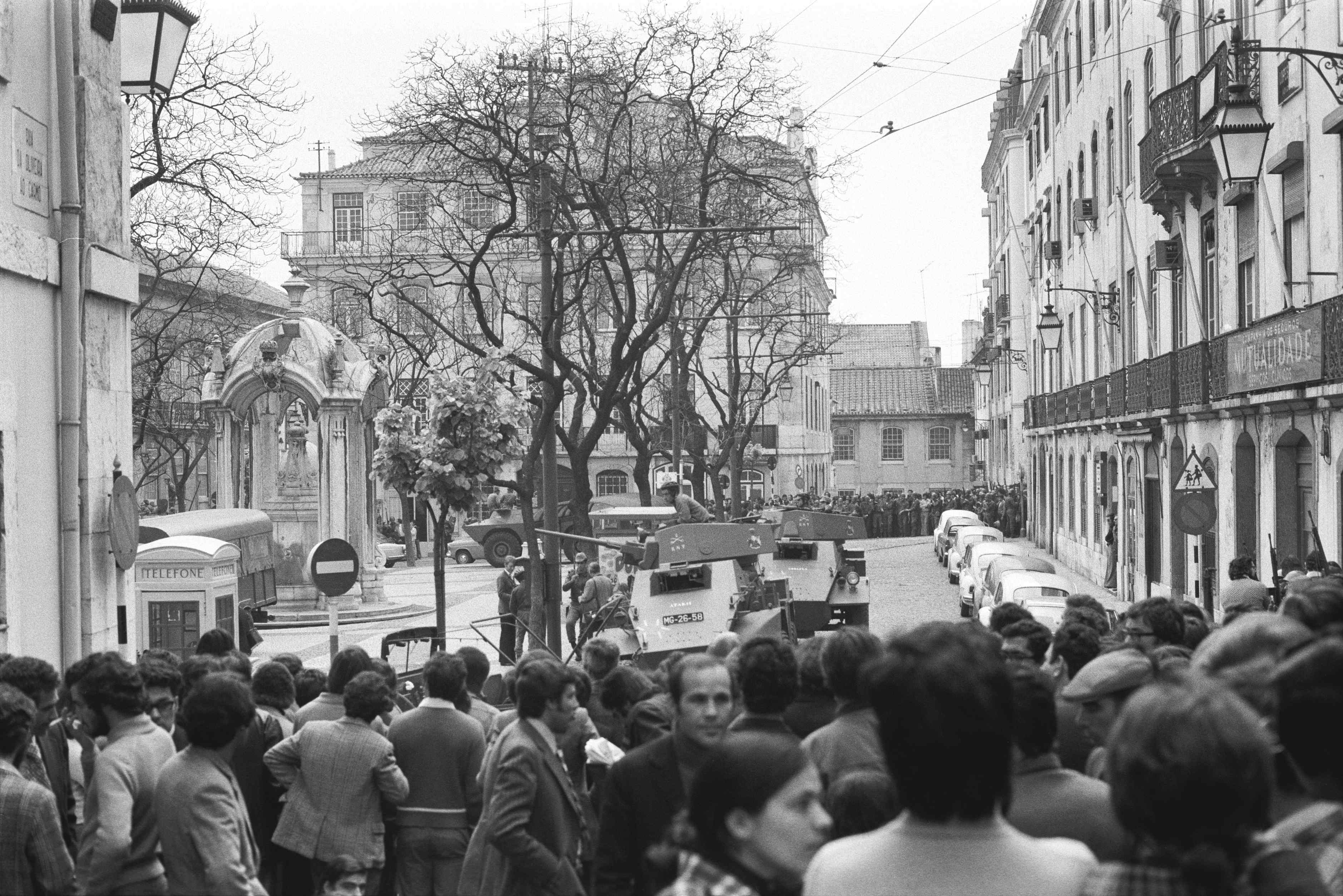06897.041.006- pag.1